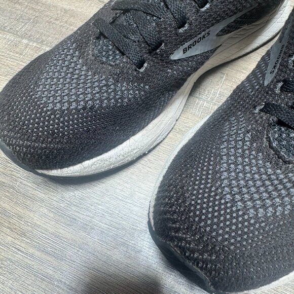 Brooks Revel 5 Black Silver Athletic Shoes Women's Size 8.5 - Picture 3 of 8